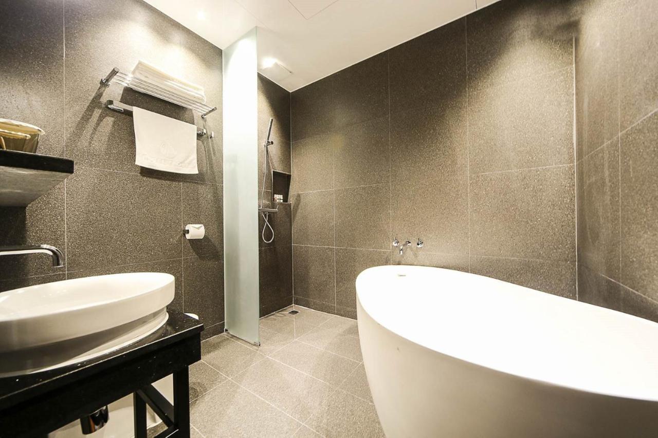 אולסן Yeoubi Hotel מראה חיצוני תמונה