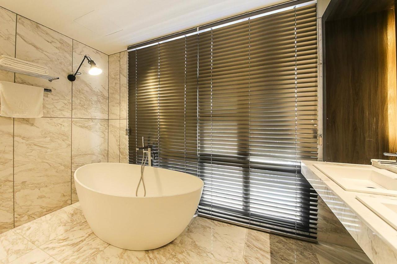 אולסן Yeoubi Hotel מראה חיצוני תמונה